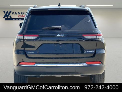 Used 2022 Jeep Grand Cherokee Limited image 7