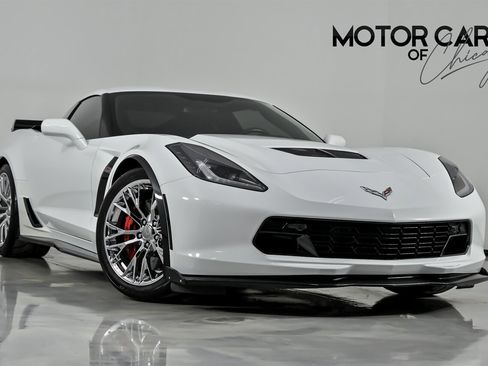 Used 2016 Chevrolet Corvette Z06 w/ 3LZ Preferred Equipment Group image 1