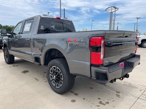 New 2025 Ford F250 Platinum image 5