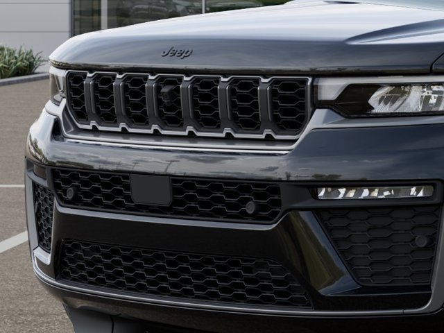 New 2027 Jeep Grand Cherokee Limited AWD/4WD image 11