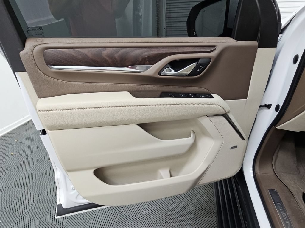 Certified 2023 GMC Yukon XL Denali w/ Denali Reserve Package RWD image 32
