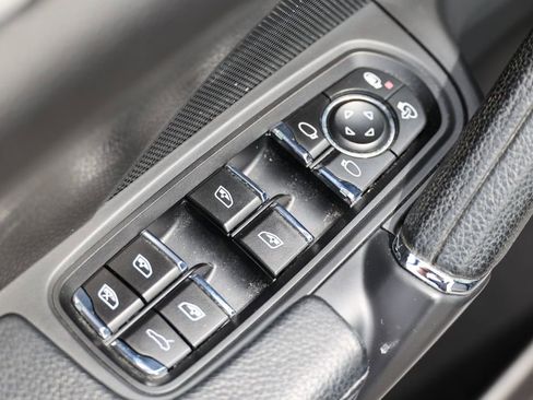 Used 2012 Porsche Cayenne S AWD/4WD image 20