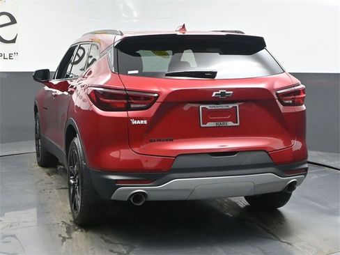 Used 2024 Chevrolet Blazer LT w/ LPO, Black Grille Bar Package image 34