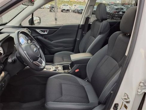 Used 2022 Subaru Forester Premium image 42