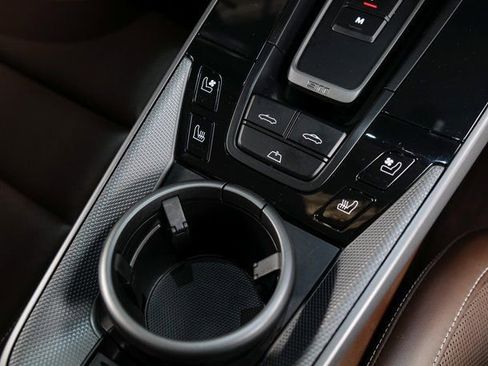 Used 2021 Porsche 911 Carrera S image 16