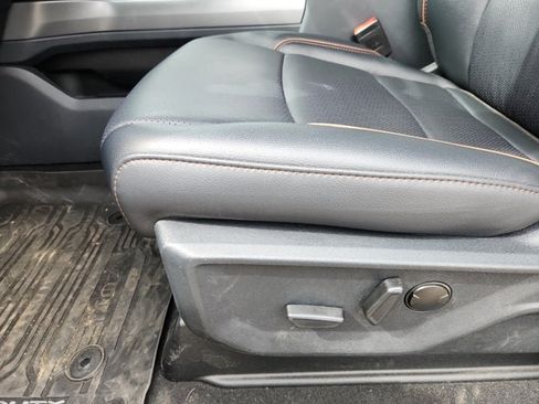 Used 2026 Ford F250 Lariat w/ Black Appearance Package AWD/4WD image 19