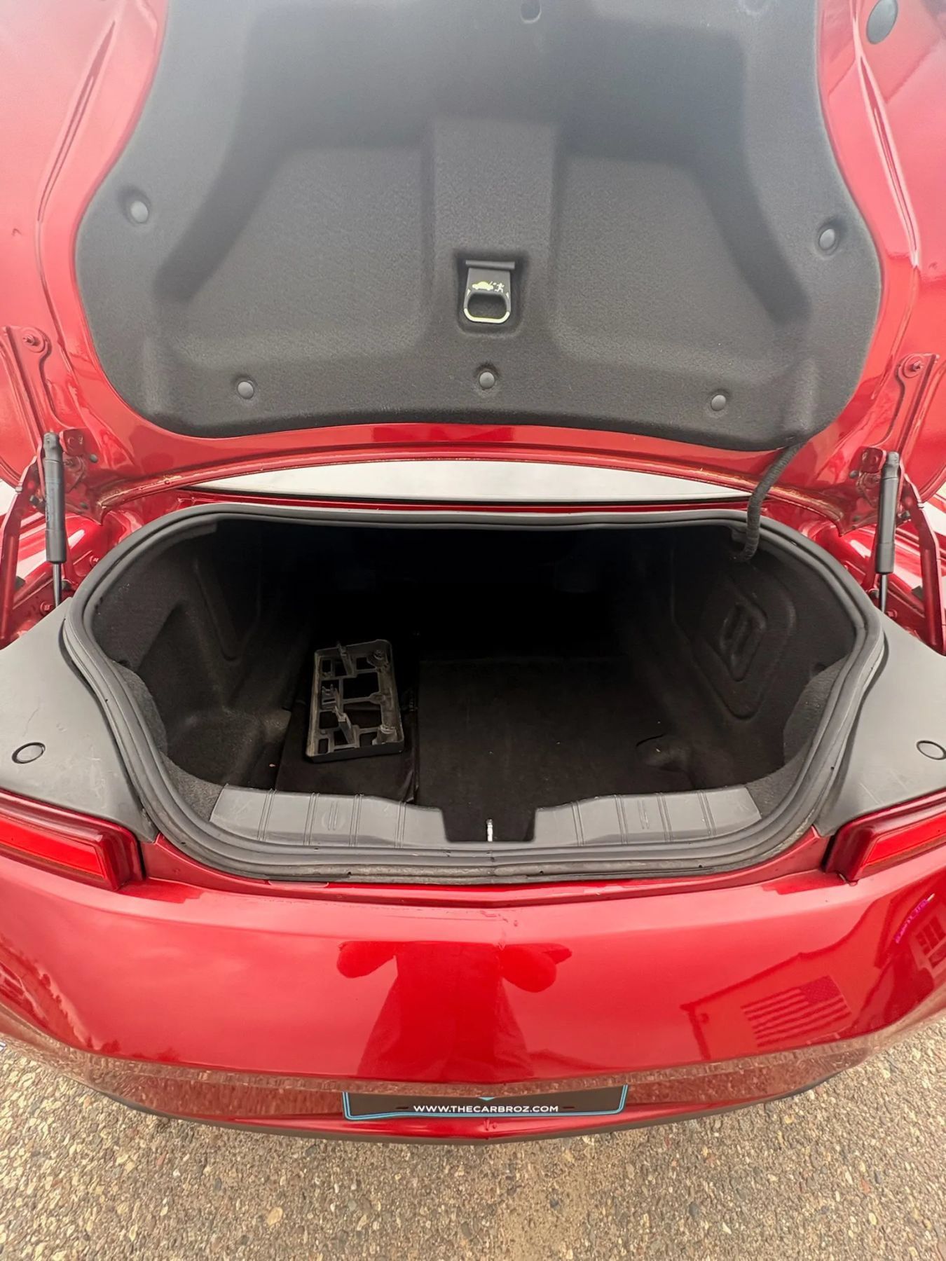 Used 2018 Chevrolet Camaro SS RWD image 35