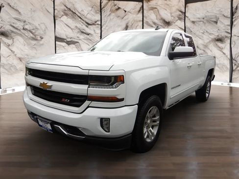 Used 2018 Chevrolet Silverado 1500 LT w/ All Star Edition AWD/4WD image 1