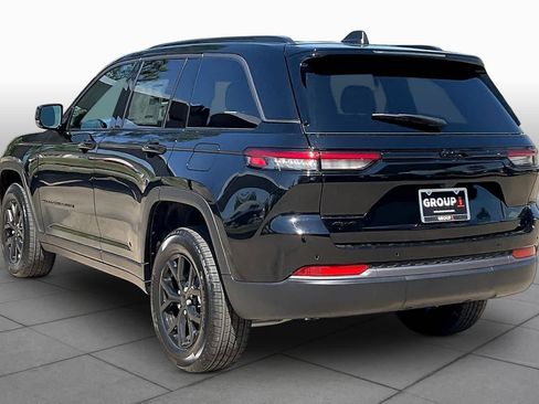 New 2026 Jeep Grand Cherokee Altitude AWD/4WD image 12