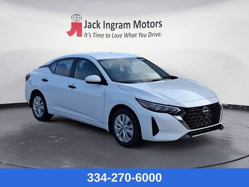 New 2025 Nissan Sentra S image 7