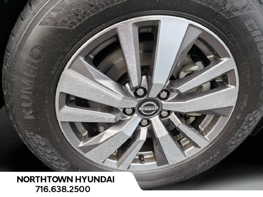 Used 2026 Nissan Pathfinder SL AWD/4WD image 47