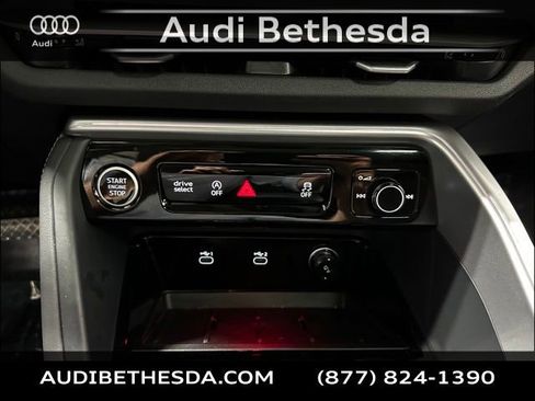 Certified 2025 Audi Q5 Premium w/ Premium Plus AWD/4WD image 23