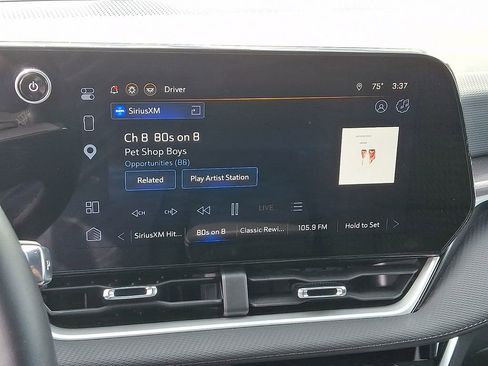 Used 2025 Chevrolet Equinox LT AWD/4WD image 16