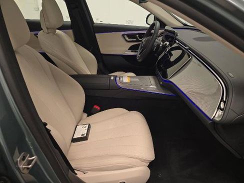 Used 2026 Mercedes-Benz E 350 Sedan image 12