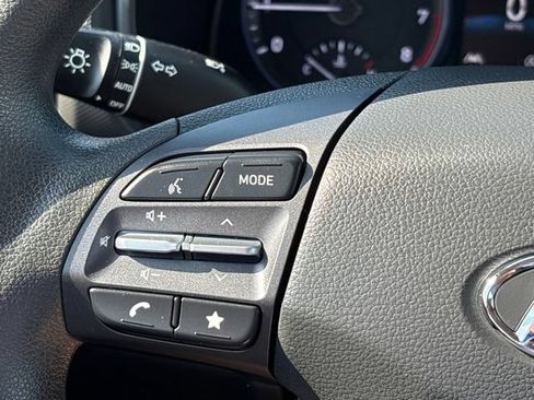 Certified 2023 Hyundai Kona SE w/ Cargo Package AWD/4WD image 18