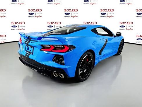 Used 2023 Chevrolet Corvette Stingray Coupe w/ Z51 Performance Package RWD image 8