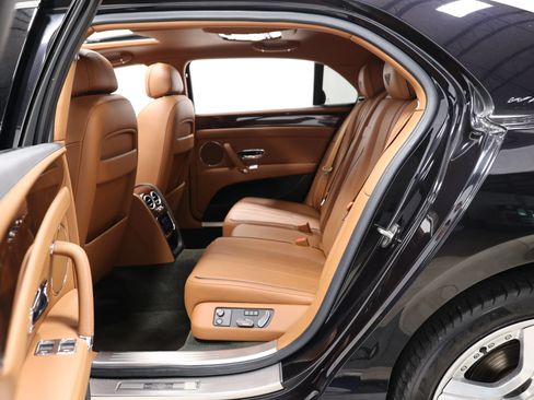 Used 2014 Bentley Flying Spur W12 AWD/4WD image 43