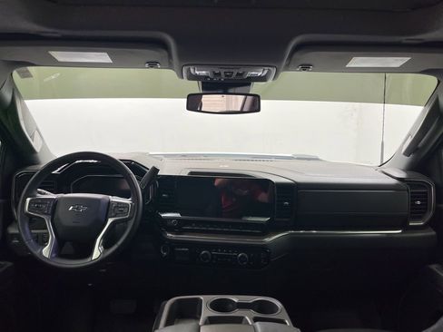 Used 2024 Chevrolet Silverado 2500 LT w/ Z71 Sport Edition image 8