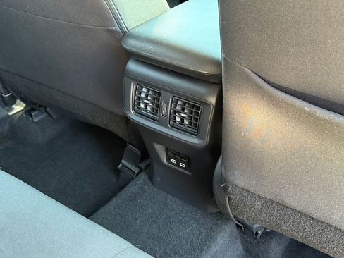 Used 2024 Toyota RAV4 XLE image 20