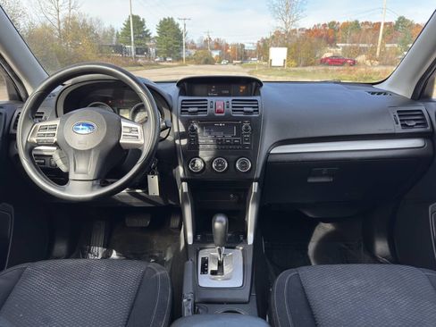 Used 2015 Subaru Forester 2.5i Premium w/ All-Weather Package image 19
