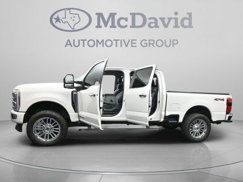 Used 2024 Ford F250 Limited AWD/4WD image 5