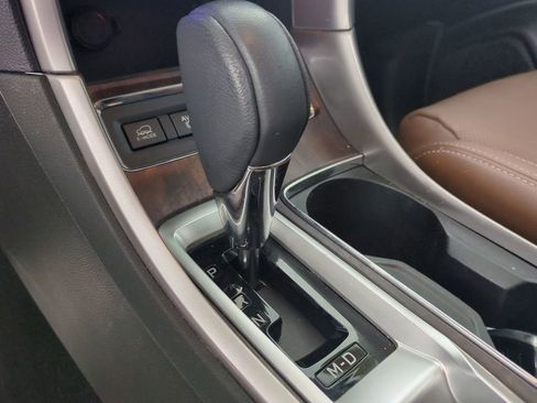 Used 2020 Subaru Ascent Touring w/ Popular Package #2 AWD/4WD image 22
