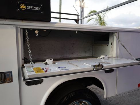 Used 2015 Ford F450 XL w/ Power Equipment Group image 13