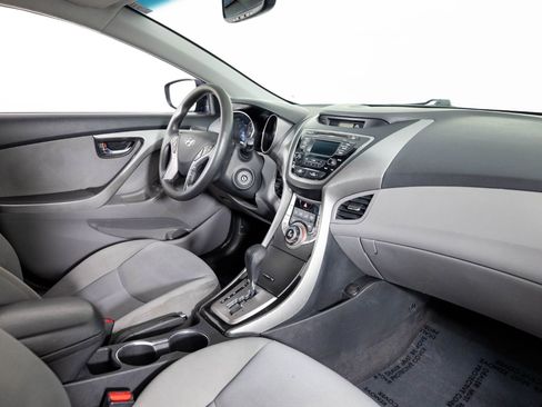 Used 2013 Hyundai Elantra GLS w/ Preferred Pkg image 23