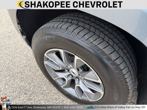 Used 2022 Chevrolet Silverado 1500 RST w/ All Star Edition Plus AWD/4WD image 3