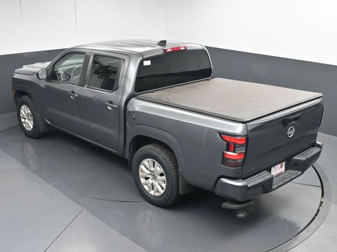 Certified 2022 Nissan Frontier SV image 35