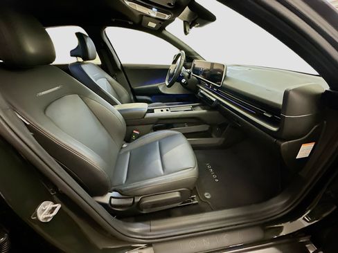 Used 2023 Hyundai Ioniq 6 SEL image 32