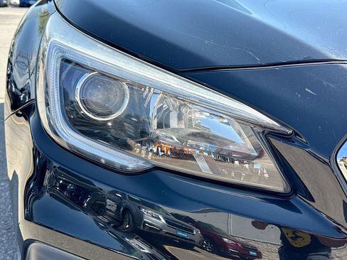 Used 2018 Subaru Outback 2.5i Premium image 38