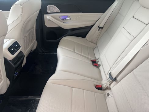 Certified 2025 Mercedes-Benz GLE 450e 4MATIC image 32