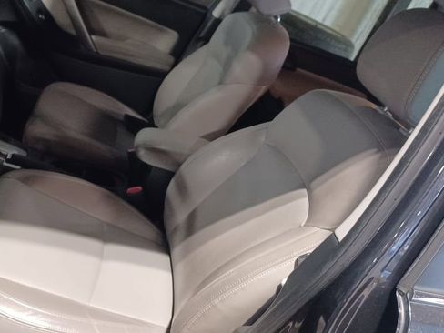 Used 2017 Subaru Forester 2.5i Limited image 6