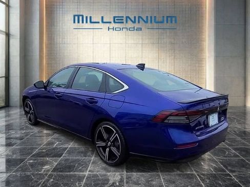 Used 2024 Honda Accord Sport image 3
