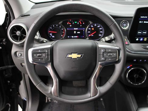 Used 2023 Chevrolet Blazer LT AWD/4WD image 19
