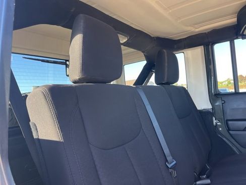 Used 2015 Jeep Wrangler Unlimited Sport w/ Quick Order Package 24S image 44