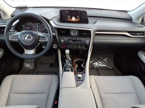 Used 2017 Lexus RX 350 FWD w/ Premium Package image 4