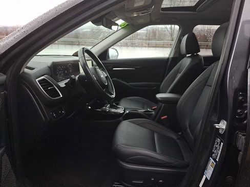 Certified 2024 Kia Seltos EX image 13