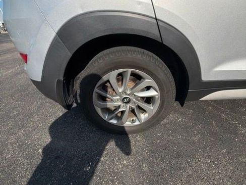 Used 2018 Hyundai Tucson SEL AWD/4WD image 15