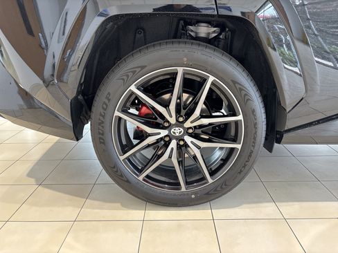 Used 2026 Toyota RAV4 AWD Plug-in Hybrid image 34