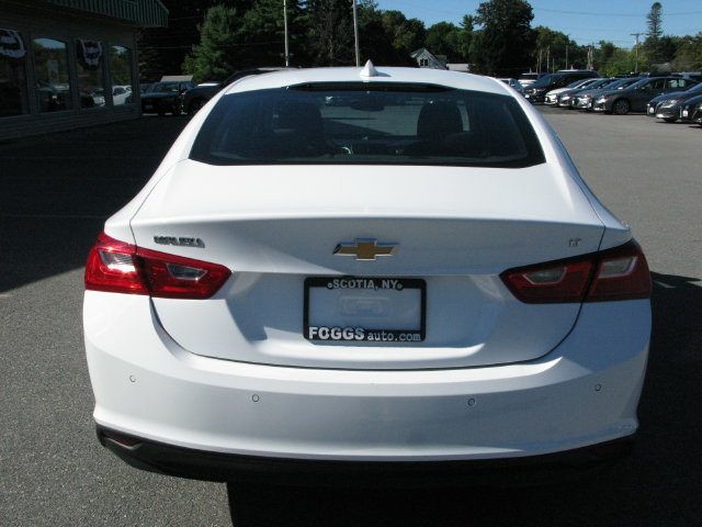 Used 2024 Chevrolet Malibu LT FWD image 5