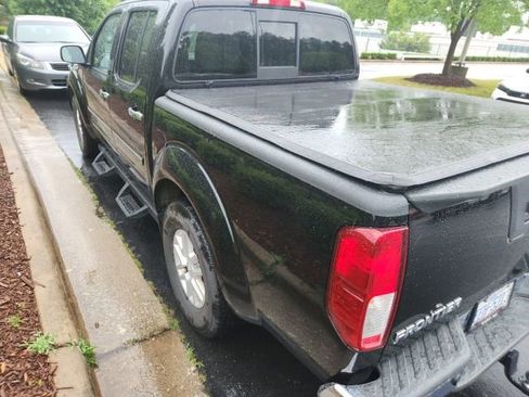 Used 2016 Nissan Frontier SV w/ SV Value Truck Package RWD image 15