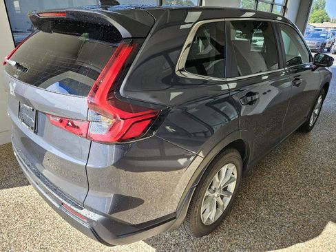 Used 2025 Honda CR-V EX-L image 2