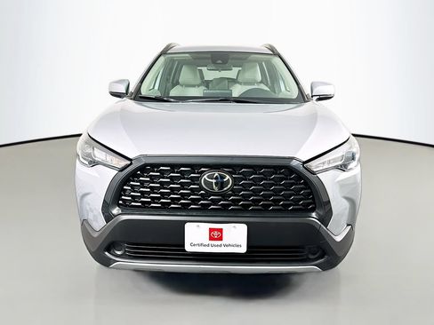 Certified 2022 Toyota Corolla Cross LE FWD image 2