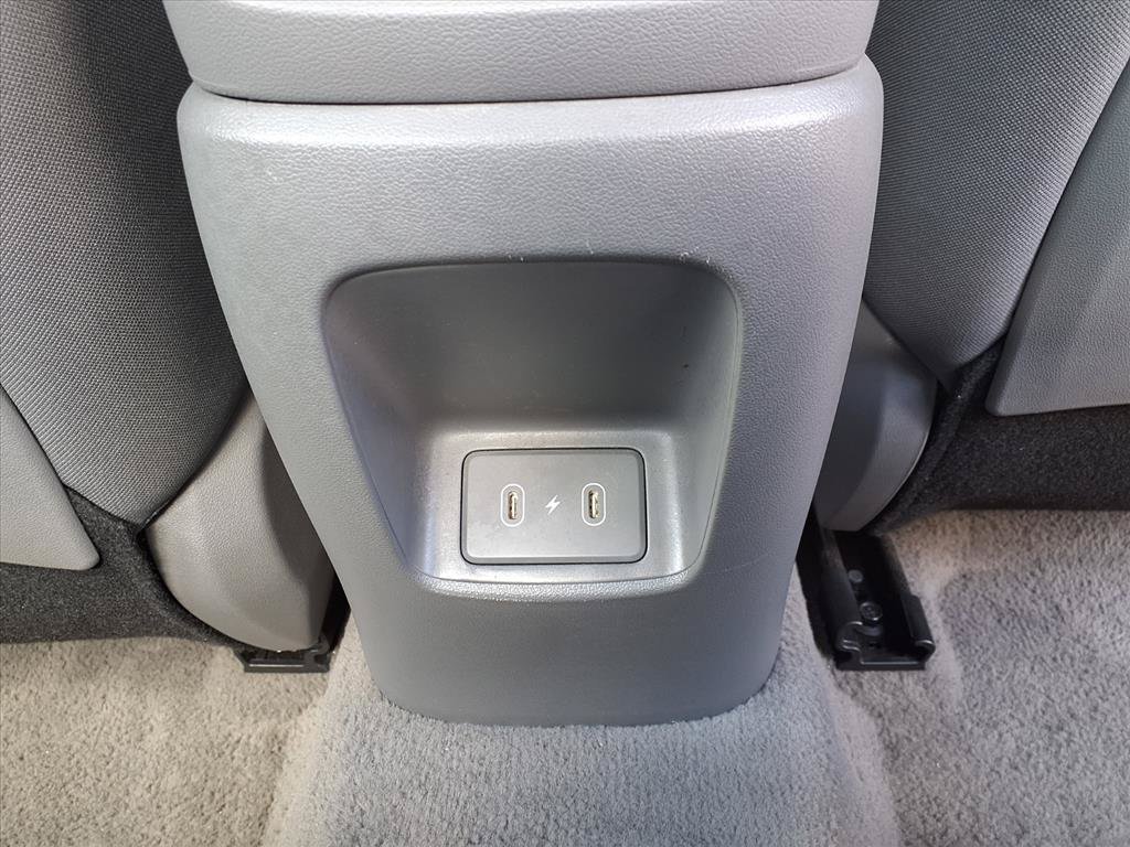 Used 2026 Hyundai Elantra Sport FWD image 13