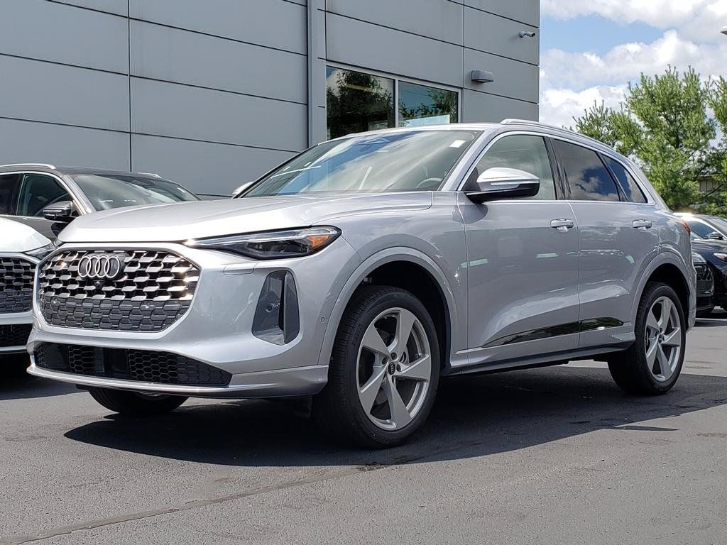 New 2026 Audi Q5 Premium Plus AWD/4WD image 1