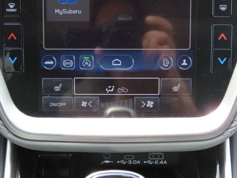 Used 2024 Subaru Outback Premium AWD/4WD image 21
