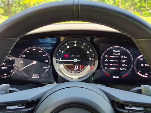 Certified 2024 Porsche 911 Targa 4 GTS AWD/4WD image 10