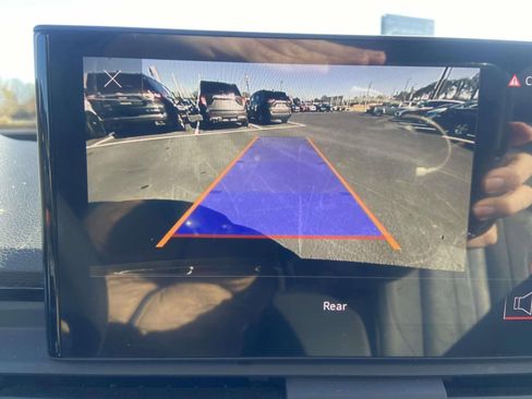 Used 2021 Audi Q5 2.0T Premium image 27